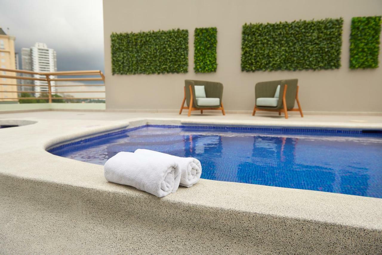 Suites Las Palmas, Hotel & Apartments. San Salvador Exterior photo
